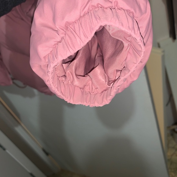 Wander Cropped Puffer - Picture 5 of 6